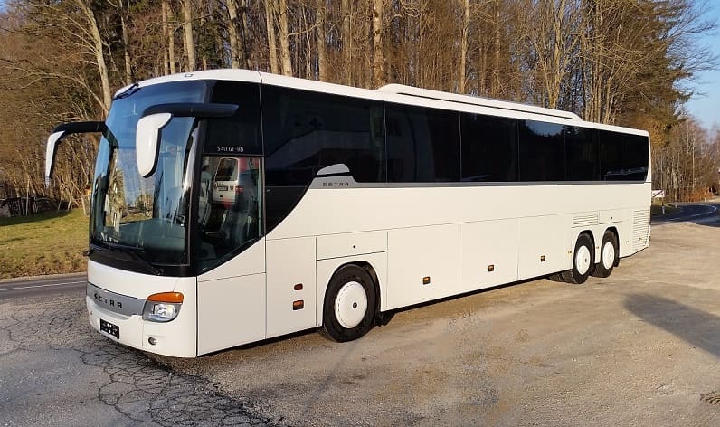 Buses hire in Šumadija and Western Serbia